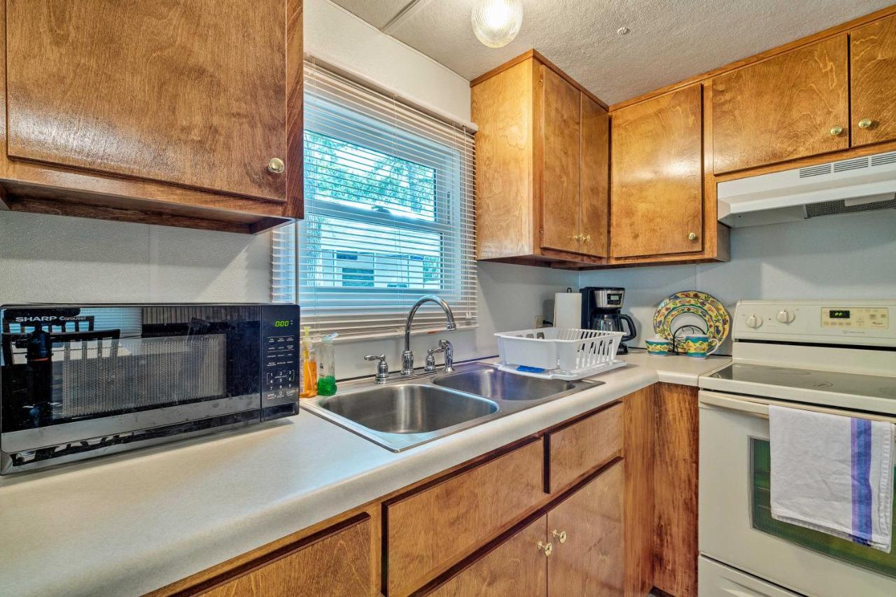 Cabin With Fire Pit, Walk To Steinhatchee River! Exterior foto